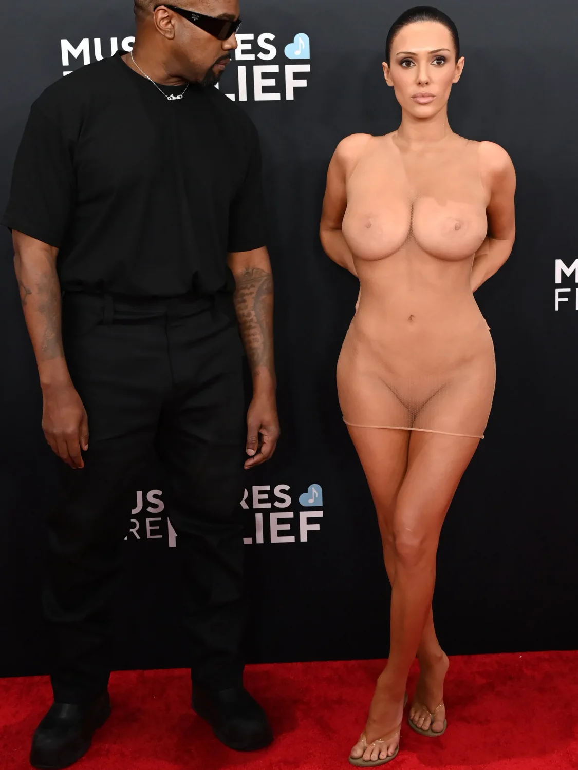 Bianca Censori At The Grammy Awards image 6