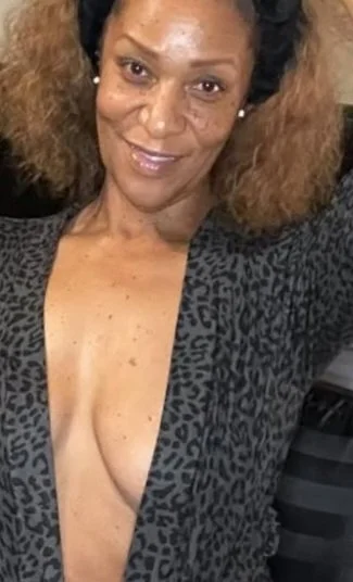 Fave Fine & Sexy Mature Ebony Milf Hottie !!! image 12