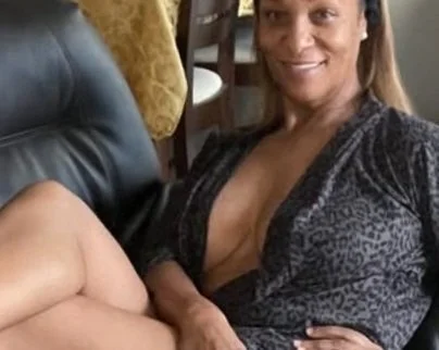 Fave Fine & Sexy Mature Ebony Milf Hottie !!! image 13