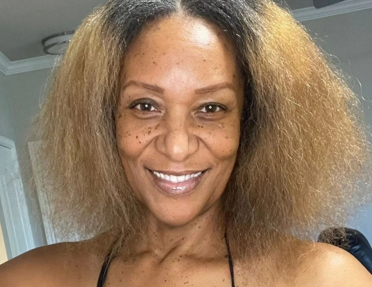 Fave Fine & Sexy Mature Ebony Milf Hottie !!! image 17