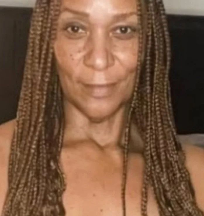 Fave Fine & Sexy Mature Ebony Milf Hottie !!! image 35