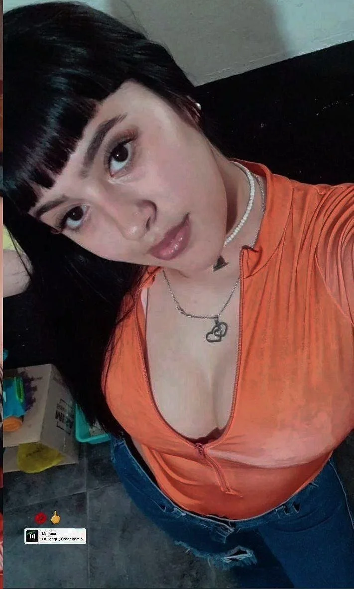 Keila rica puta argentina con culo delicioso main image