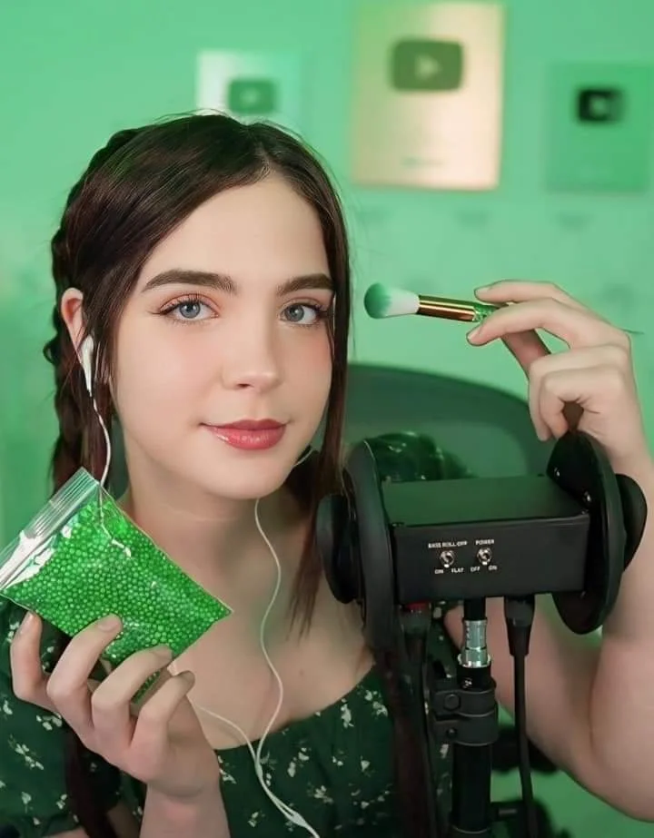 Staryuuki la hermosa cubana streamer image 12