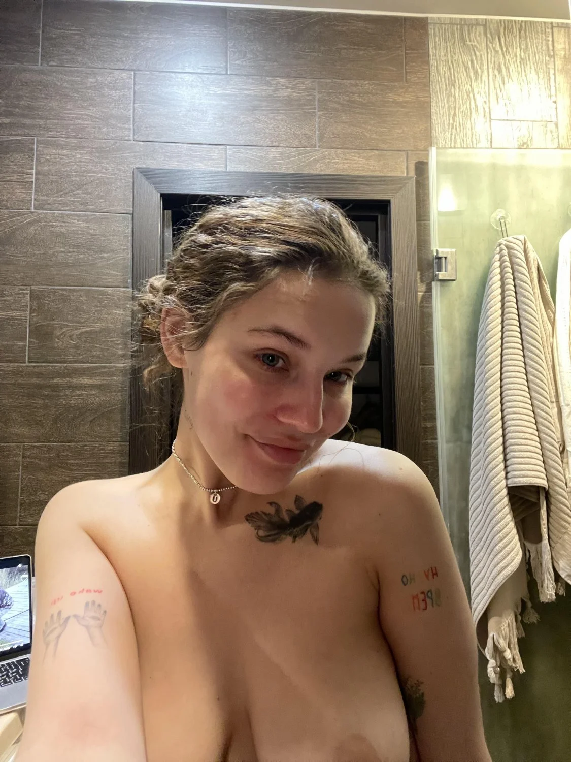 Hot sexy girl with nice tits - pᴉ‾N‾∀lǝx image 28