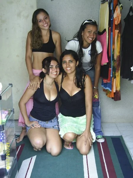 Tamyris, a Brazilian Cheesy Music Band Dancer Naked Leaked Pics image 17