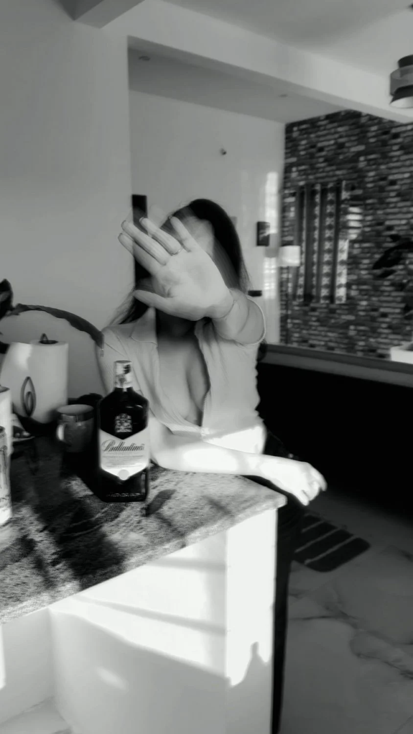 Amateur_Ass_Cheating_Threesome_Porn_Gif_by_desichikku___RedGIFs image 25