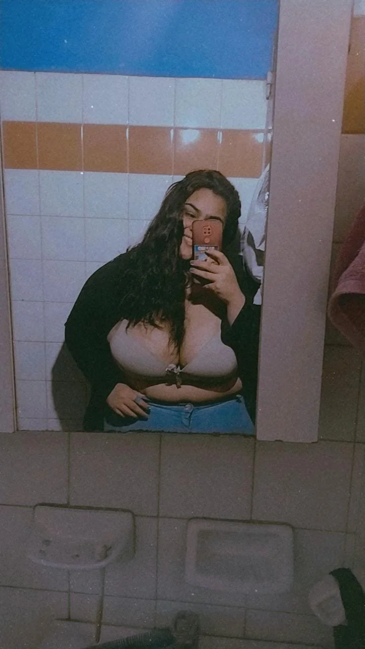 milagros gordita sexy de la patagonia image 13
