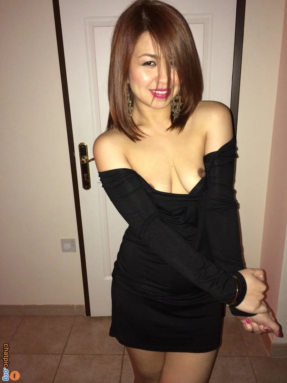 Sexy Asn Milfs image 33