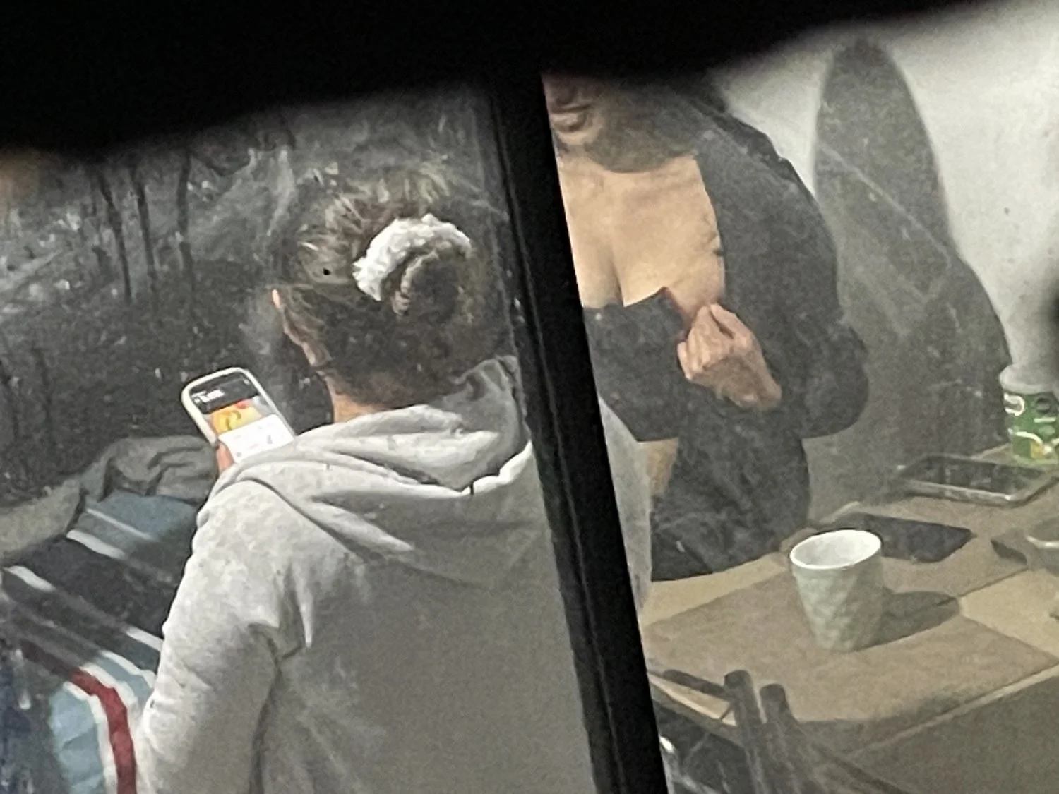 La hermana de mi vecina😏 image 2