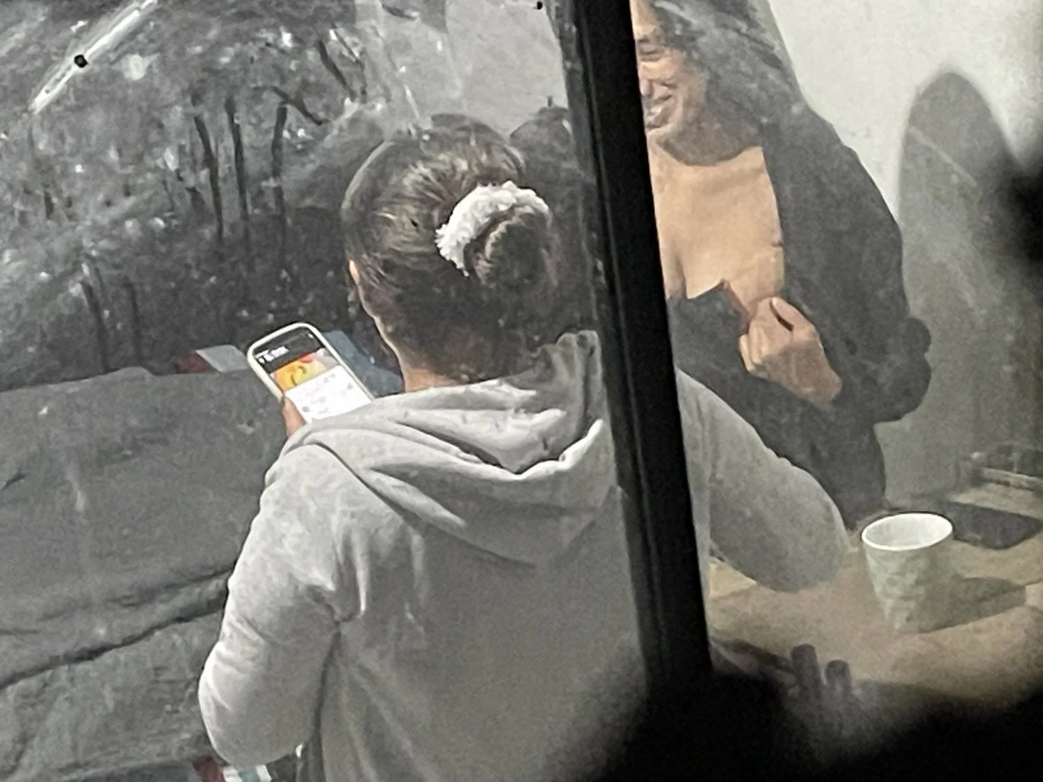 La hermana de mi vecina😏 image 7