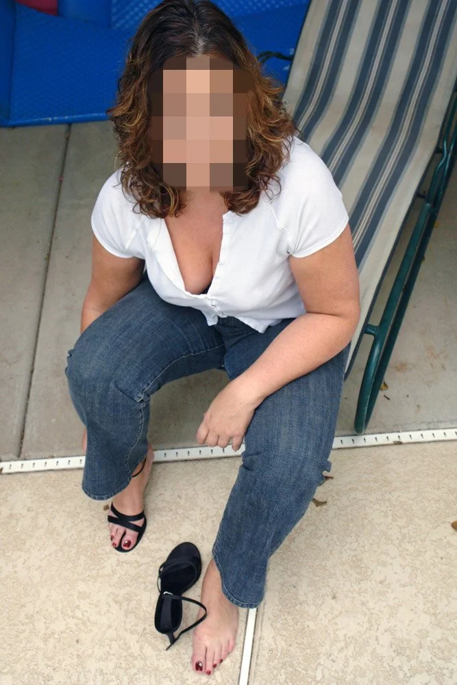 Laura image 16