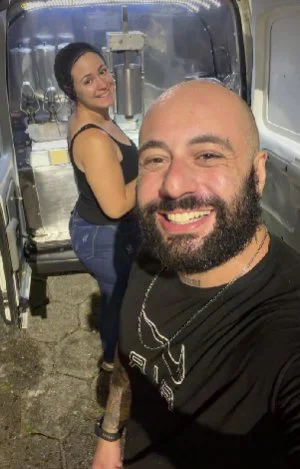 Rabuda mulher de corno. cuzão enorme, comentem bastante. image 12