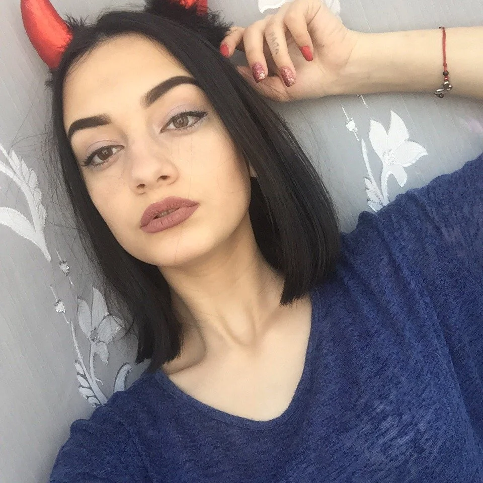 Russian Girlfriend image 15