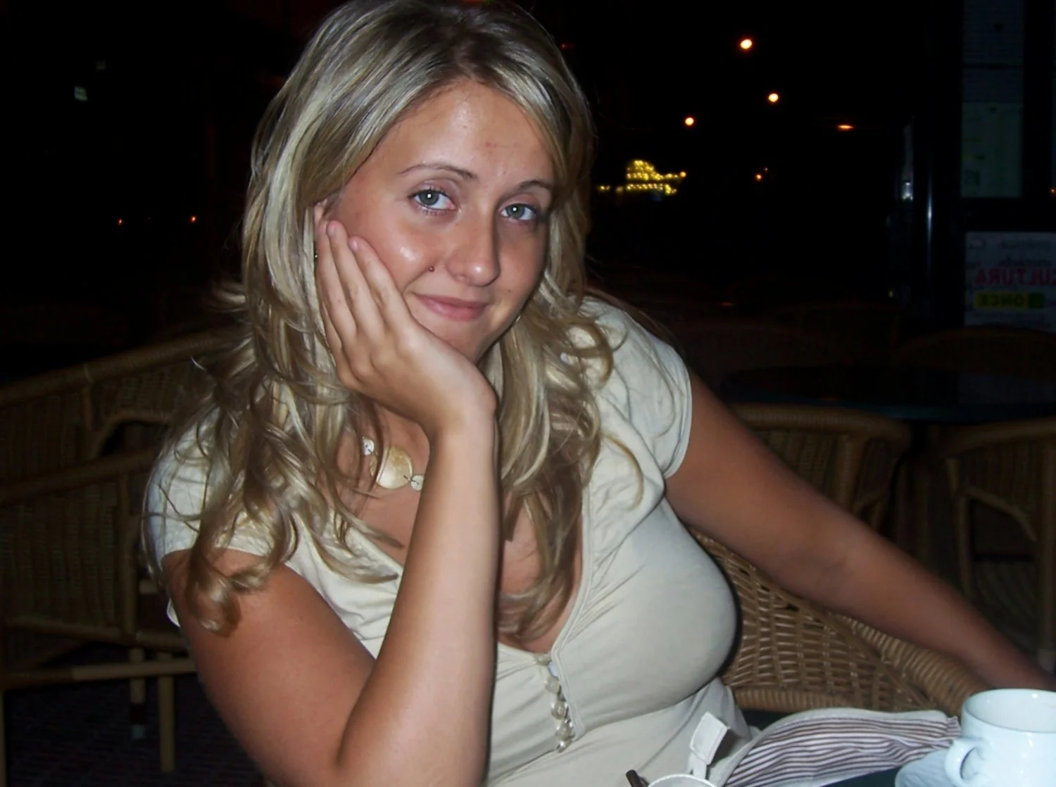 Sheyla 🔥busty young wife image 9