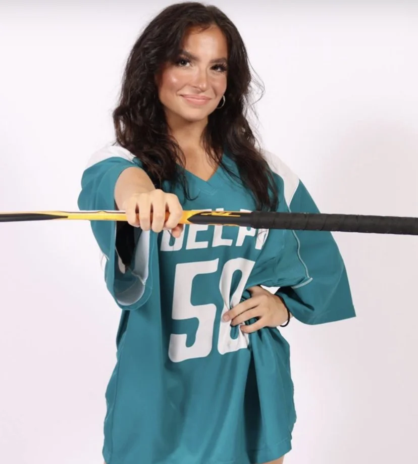 Gorgeous fockey star loves to fuck image 9