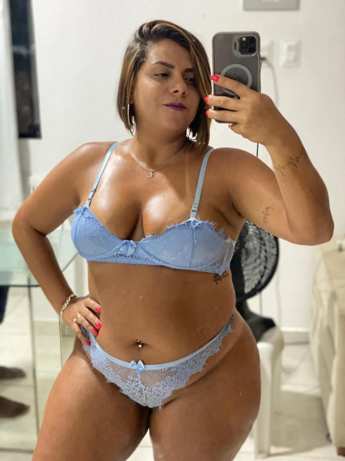 Famosinha gostosa do rabao image 19
