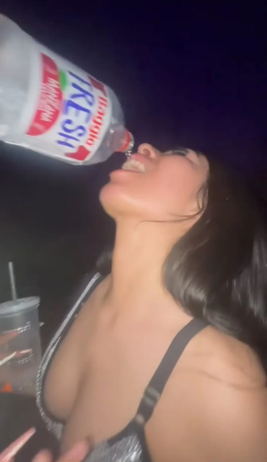Mas de egresadas en su fiesta de Upd image 7