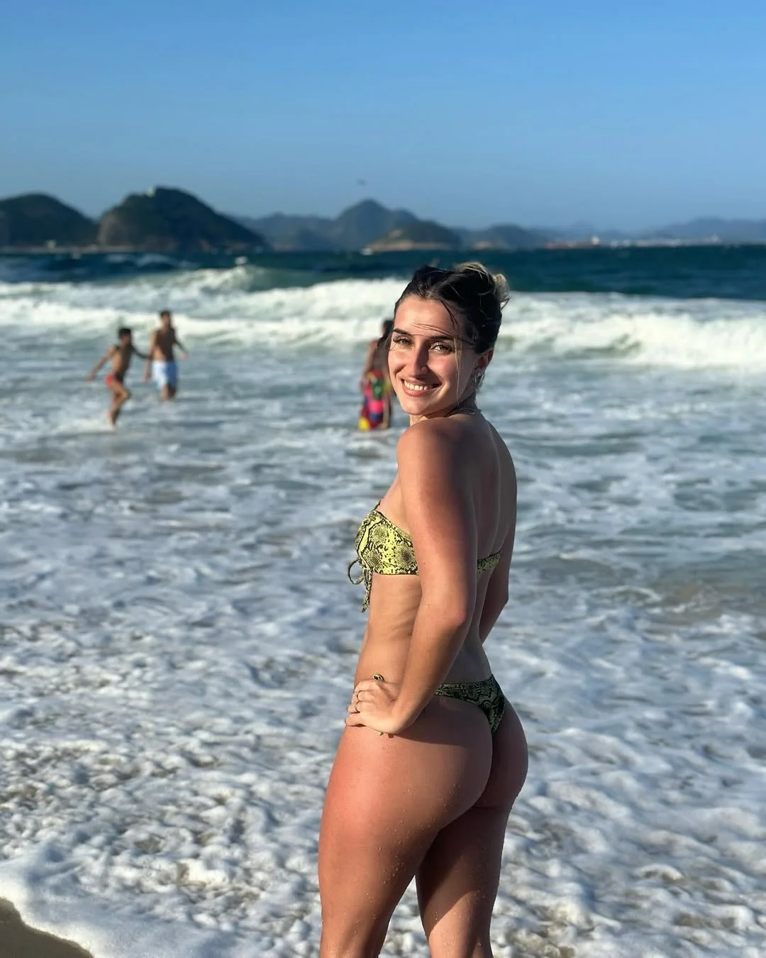 Argentina hermosa pendeja con el culo bien laburado para romperselo todo 🤤🤤🔥🔥🔥 image 2
