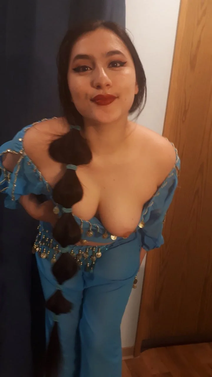 Mexicana pelinegra y adicta a tener sexo por el culo y tener la boca llena de semen image 18