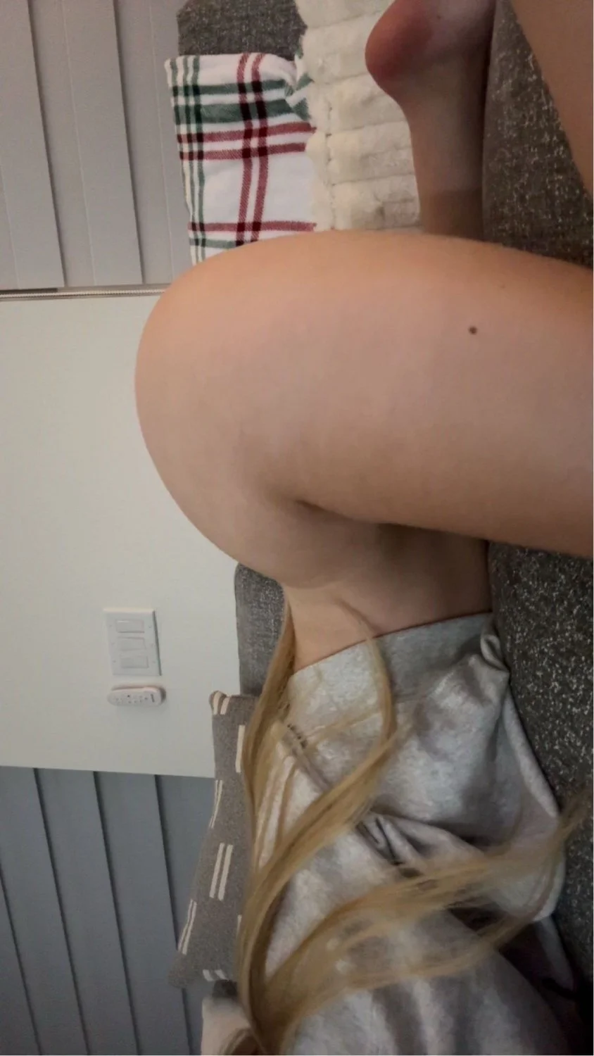 Exposing this white slut image 8
