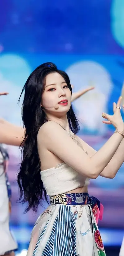 Dahyun (Twice) Photos 2 📷 cover image