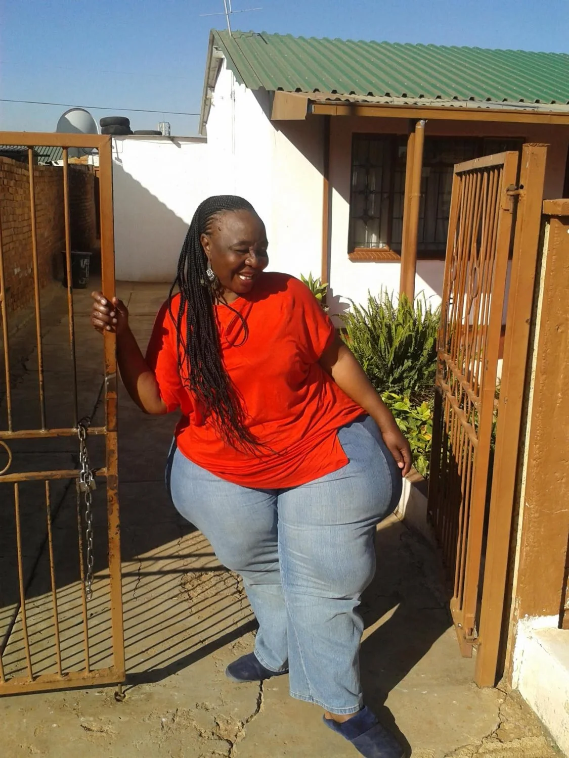 My favorite South African big booty grannies i beat my meat to everyday 🍑🍆💦💦... can't help mysel image 22