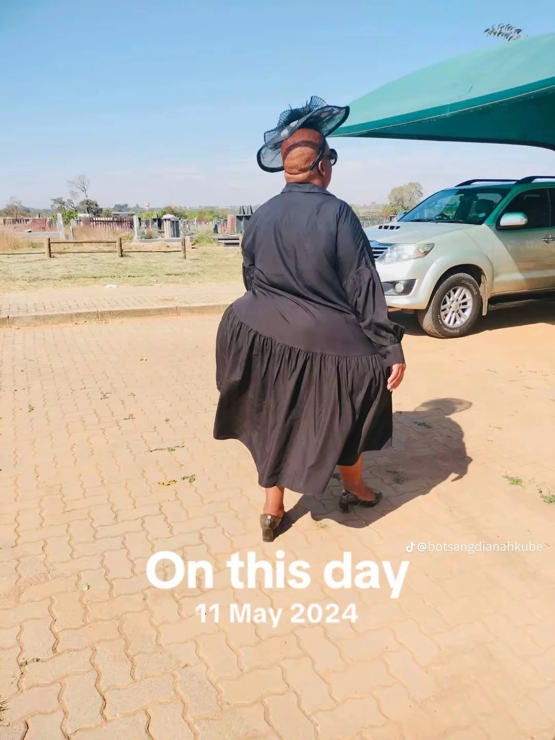 My favorite South African big booty grannies i beat my meat to everyday 🍑🍆💦💦... can't help mysel image 28