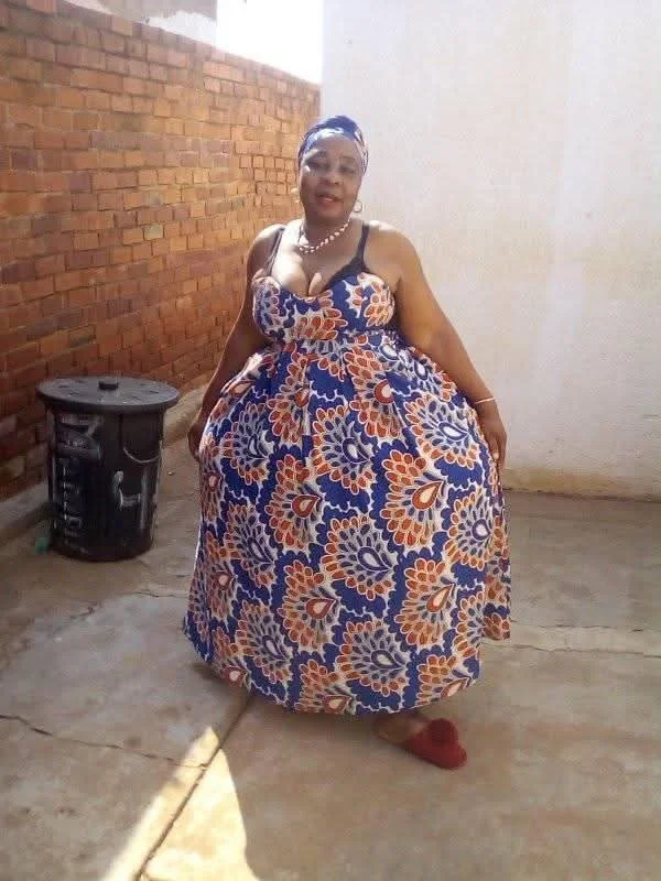 My favorite South African big booty grannies i beat my meat to everyday 🍑🍆💦💦... can't help mysel image 9
