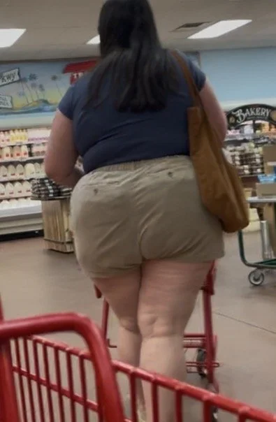 Fat frumpy nerd with huge ass in khaki shorts main image