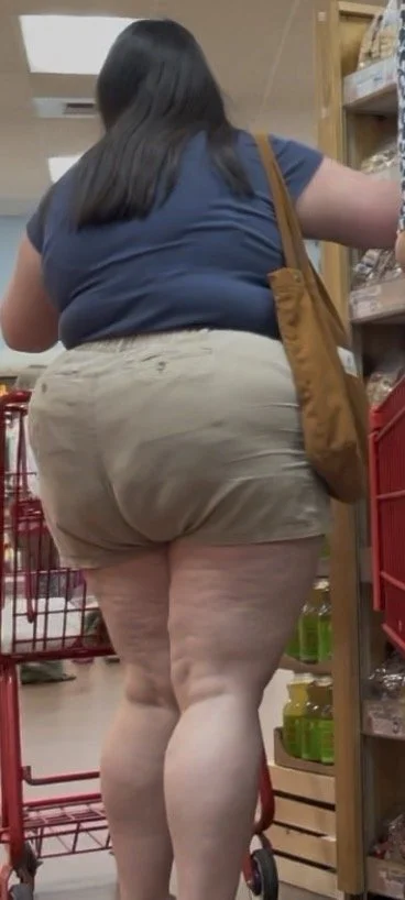 Fat frumpy nerd with huge ass in khaki shorts image 5