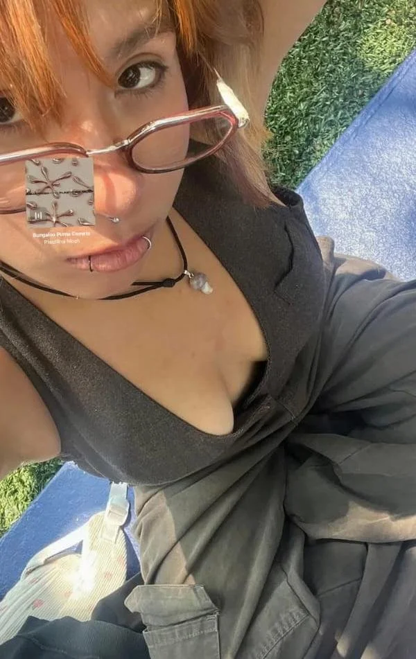 La puta deliciosa tetona de Niko image 22
