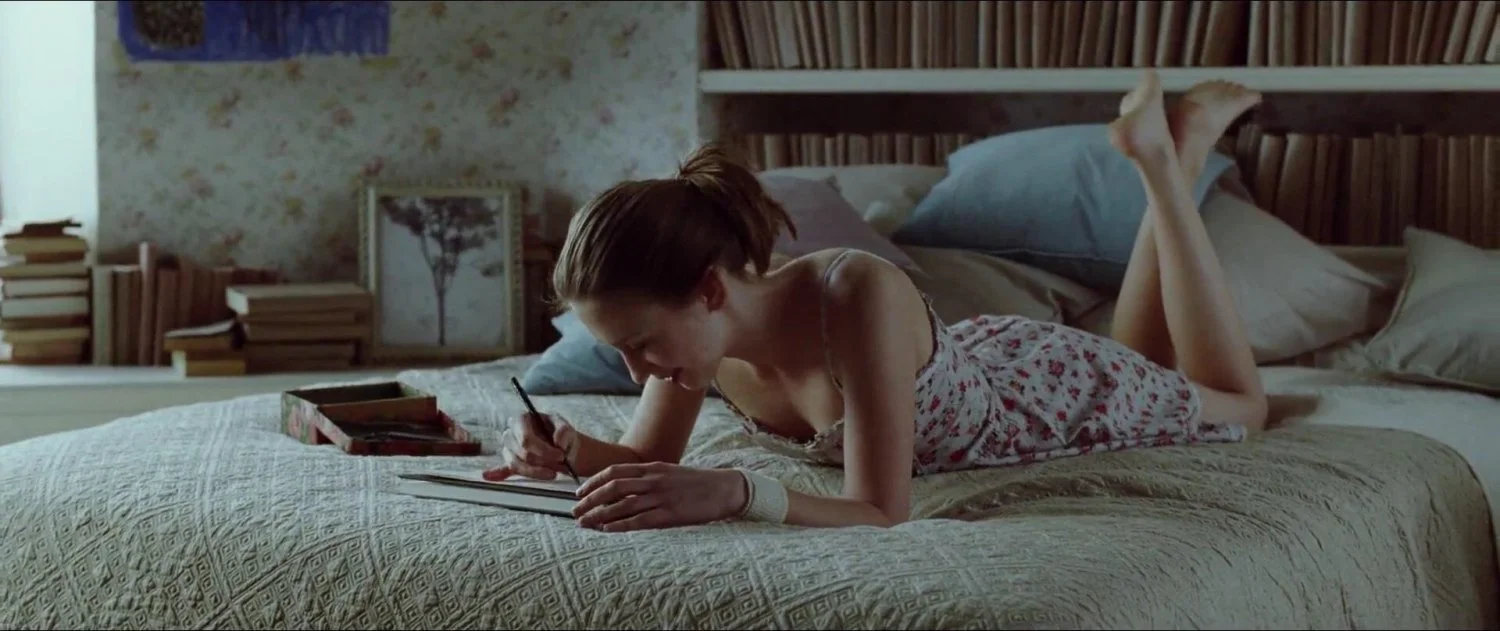 Taissa-Farmiga-Feet-7259931 image 8