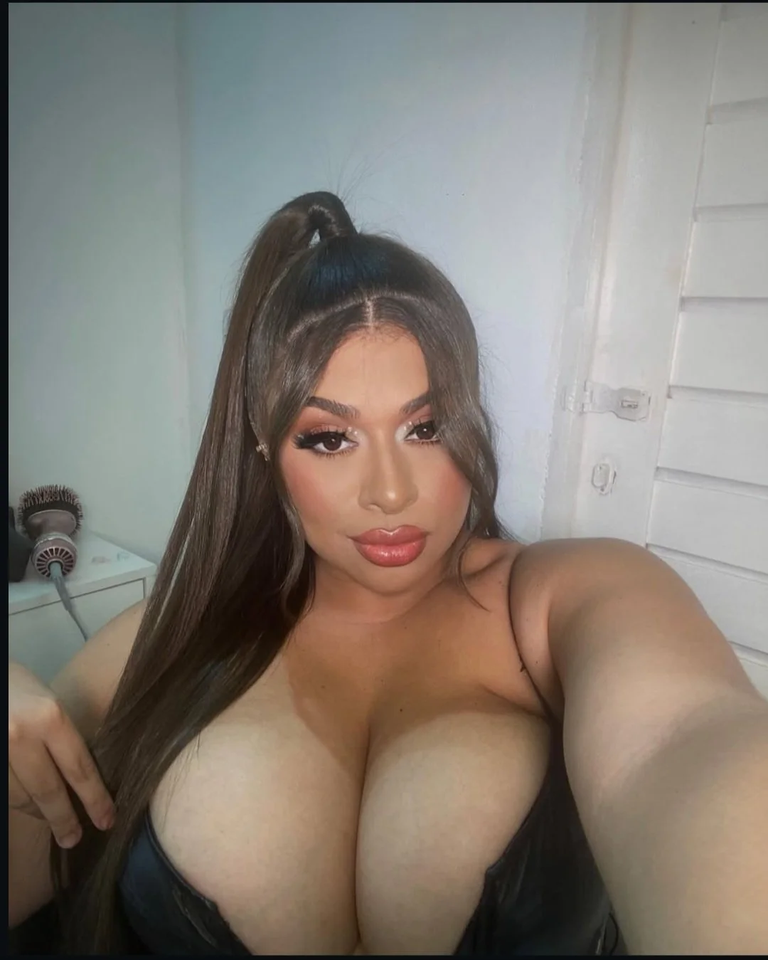 A gordinha mais gostosa que vc vai ver hj main image