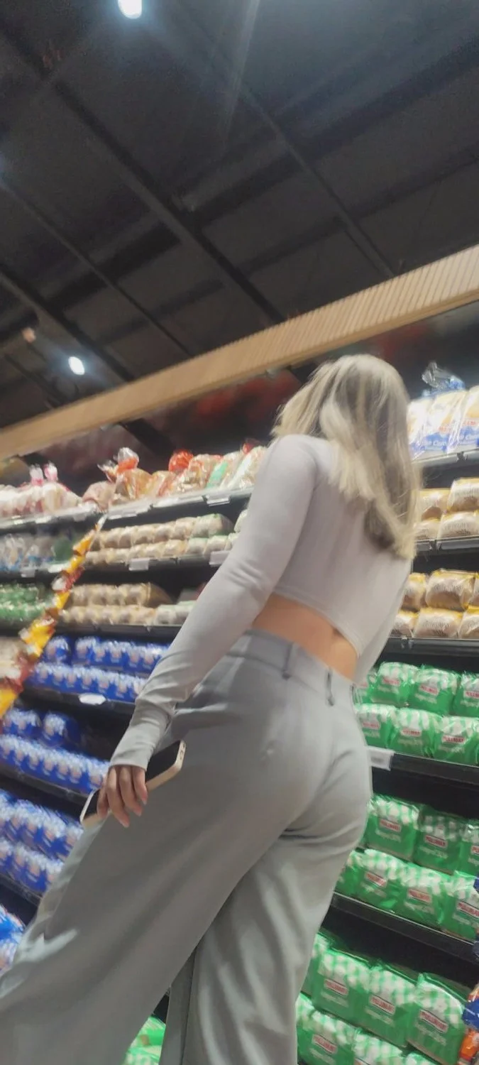 Ass in public 11 main image