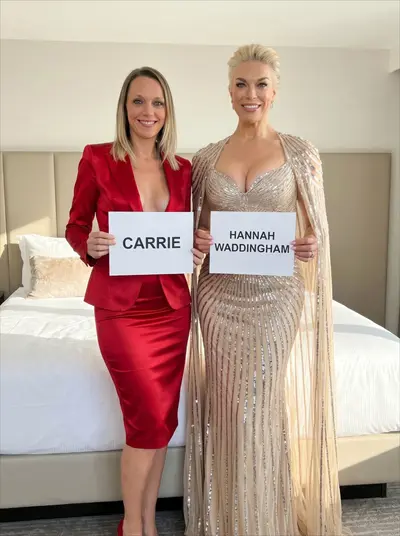 Carrie meets.. Hannah Waddingham cover image