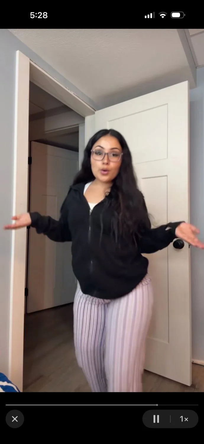 I need a name or her instagram TikTok baddie favebaddie on tiktok main image