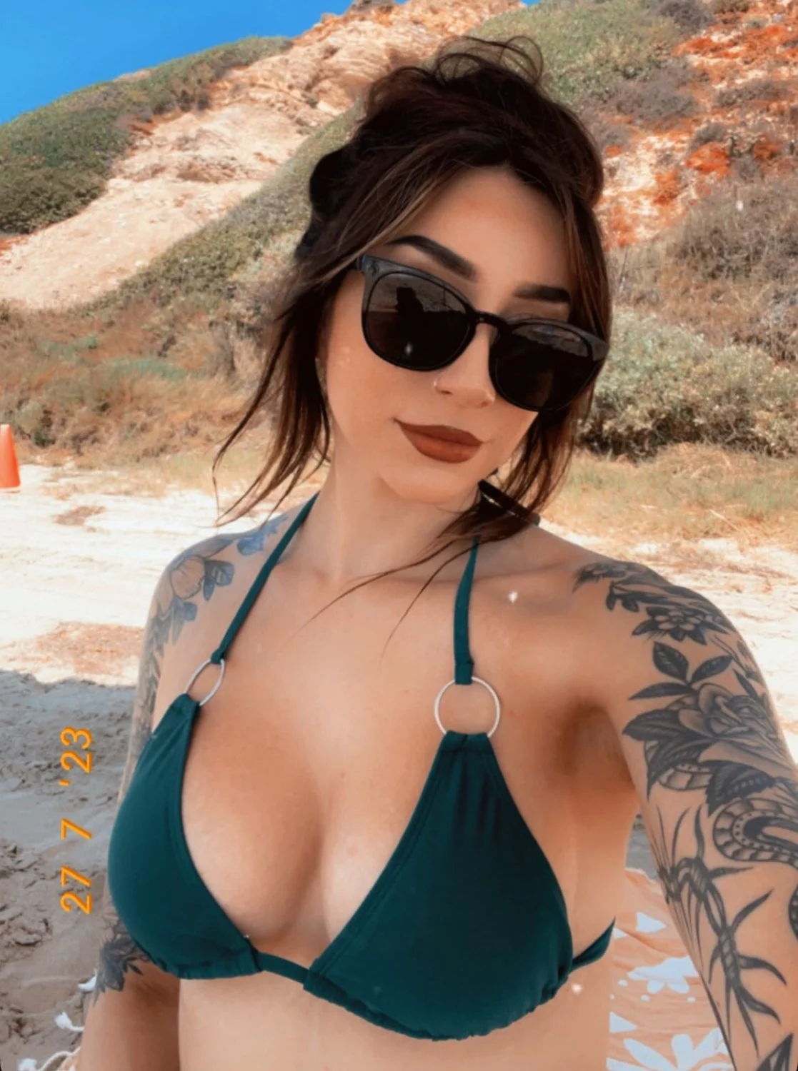 Emo Latina exposed image 35