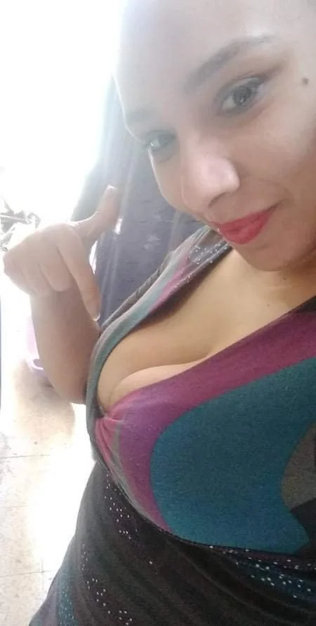 Veiled Arab wife with a dark Latin tit🍒 image 12