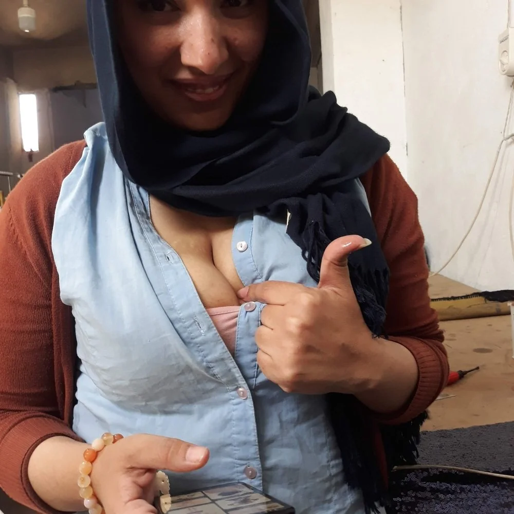 Veiled Arab wife with a dark Latin tit🍒 image 18