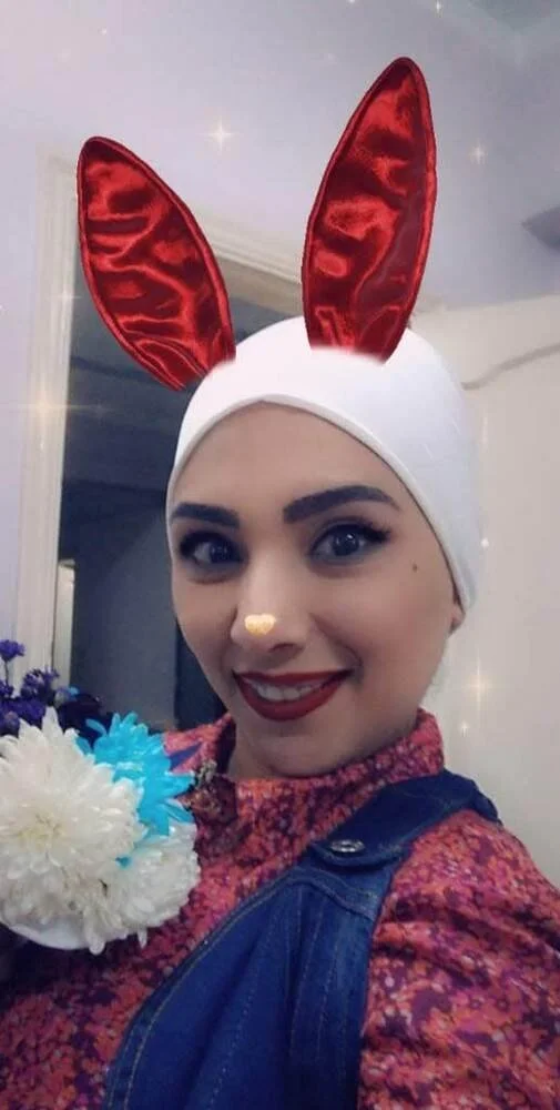 Veiled Arab wife with a dark Latin tit🍒 image 23