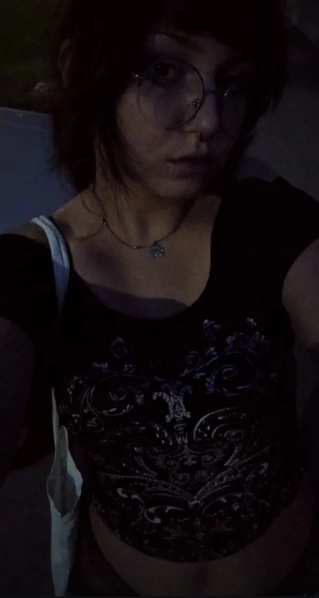 Hot goth cousin from Croatia IRL image 13