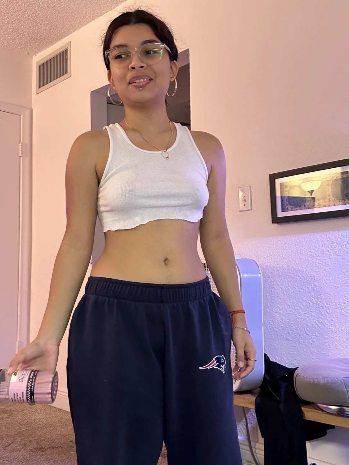 18+ An image 15