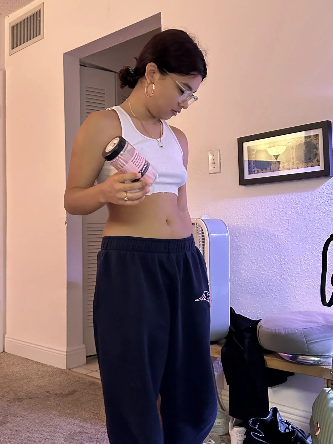 18+ An image 26