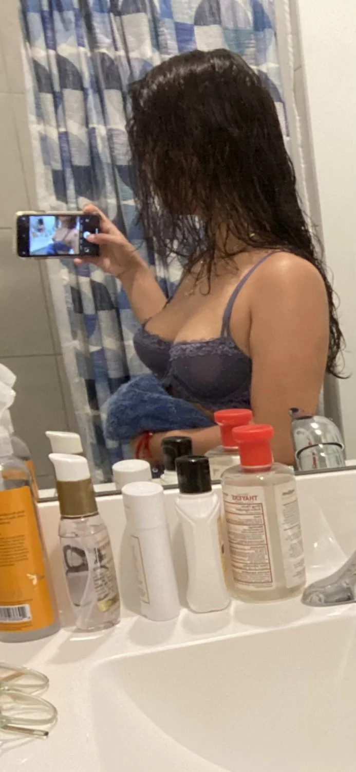 18+ An image 30