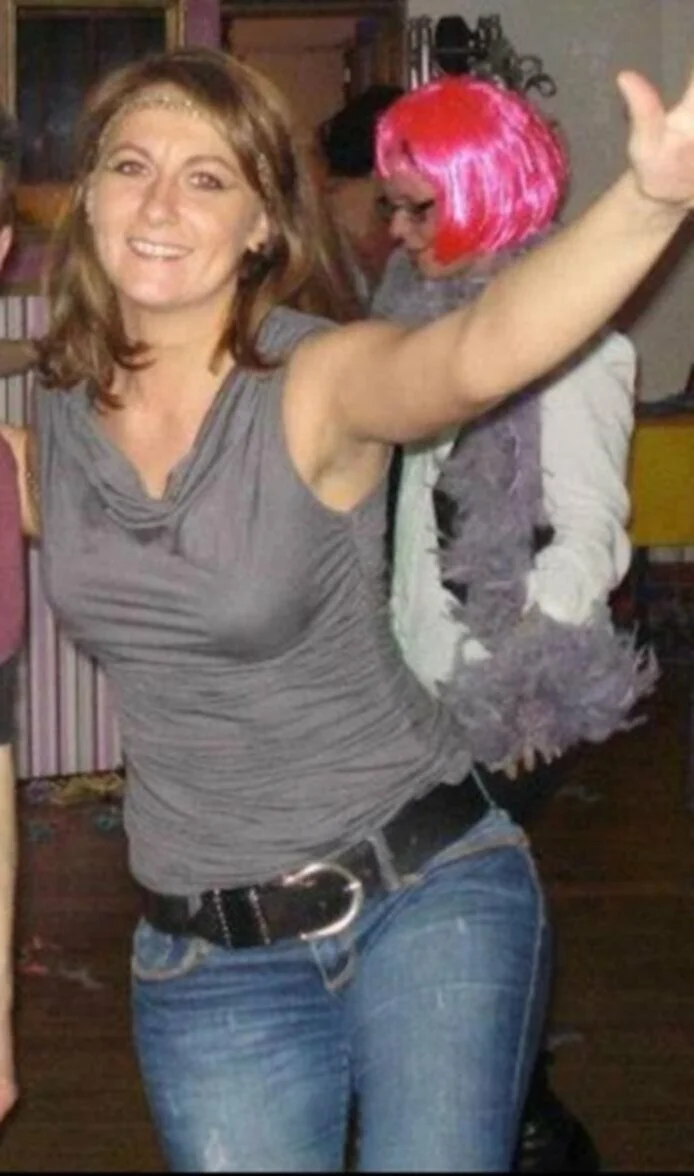 The kind of MILF you meet once in a lifetime image 10