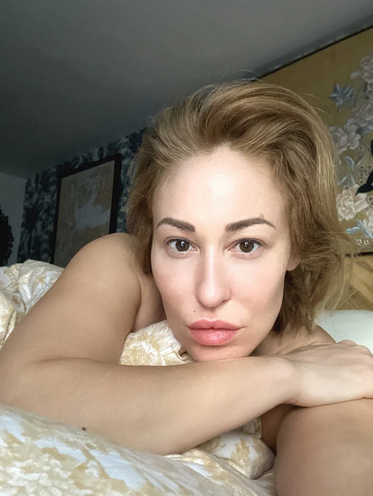 This MILF gives her pussy to anyone who calls her a slut image 21