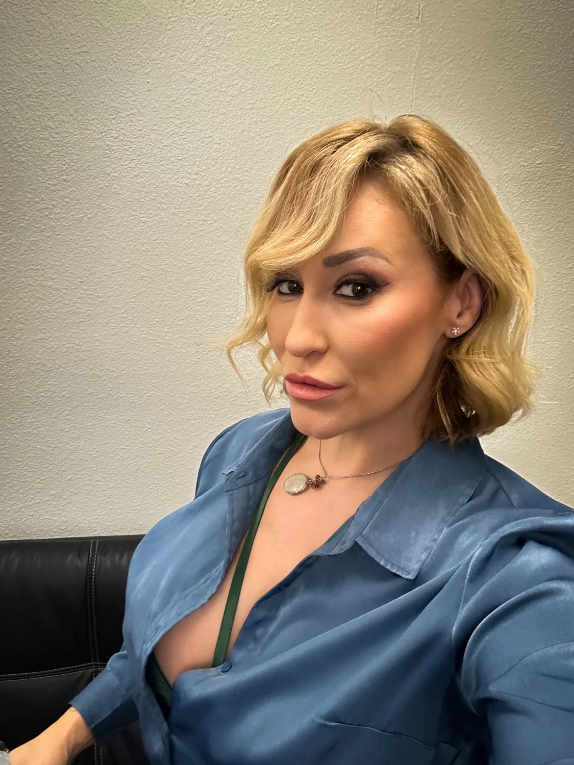 This MILF gives her pussy to anyone who calls her a slut image 24