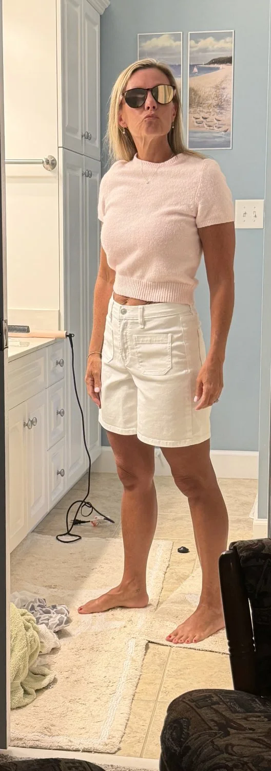 Naughty milf I need more milfs dm me please image 3