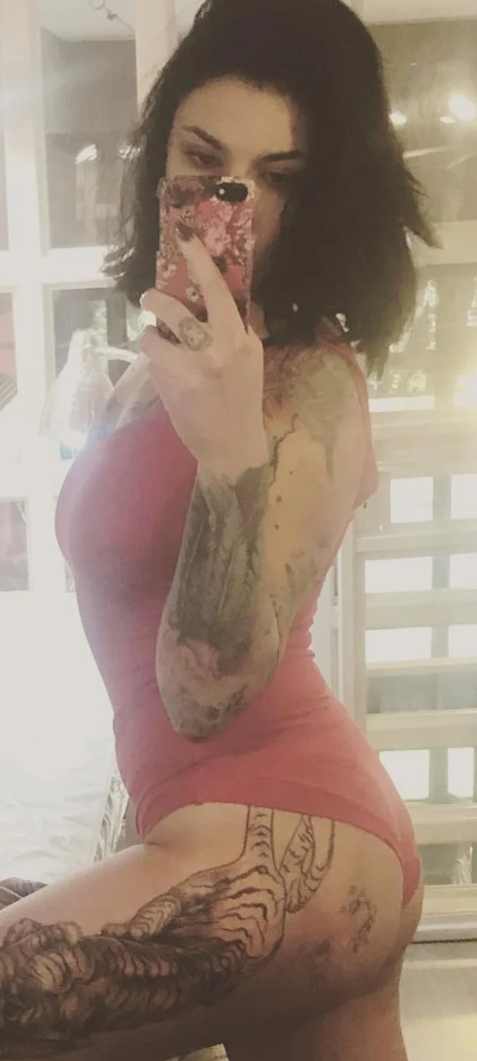 Whore image 4