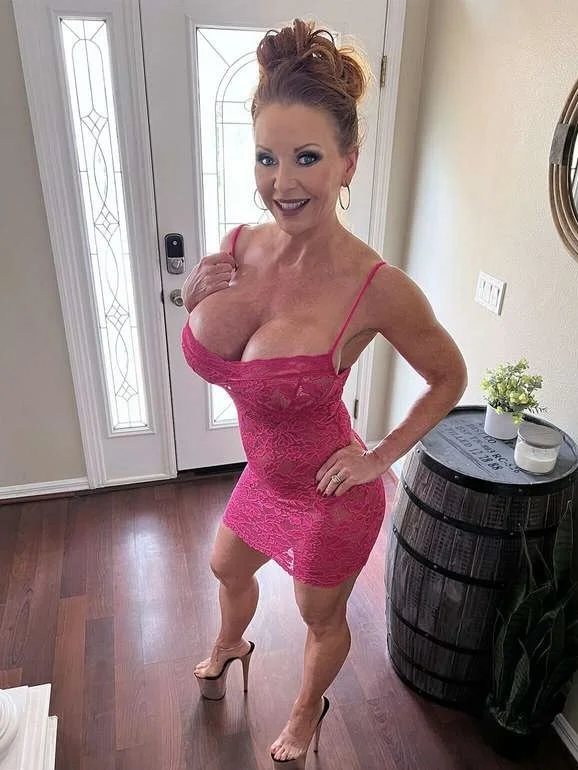 Classic Milfs image 17